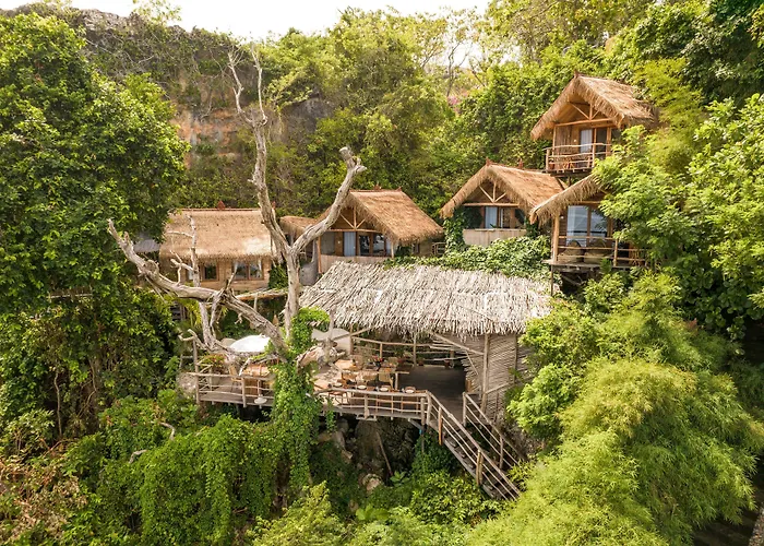 The Korowai Hotel 4*